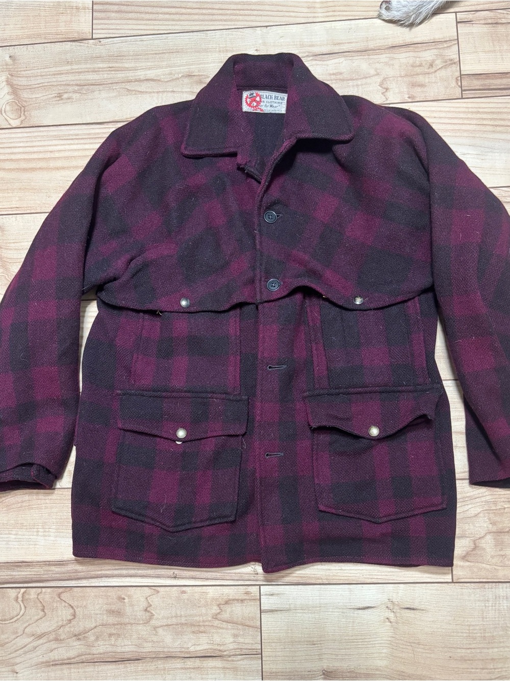 Men's Vintage Black Bear Plaid Field Jacket - Burgundy & Black